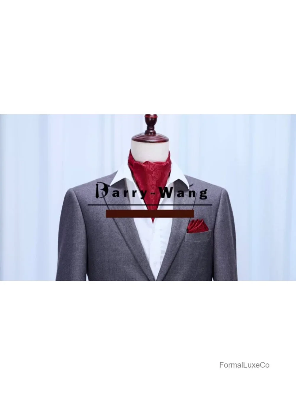 Men's Jacquard Woven Silk Microfiber Cravat & Hanky Set with Cufflinks, Self